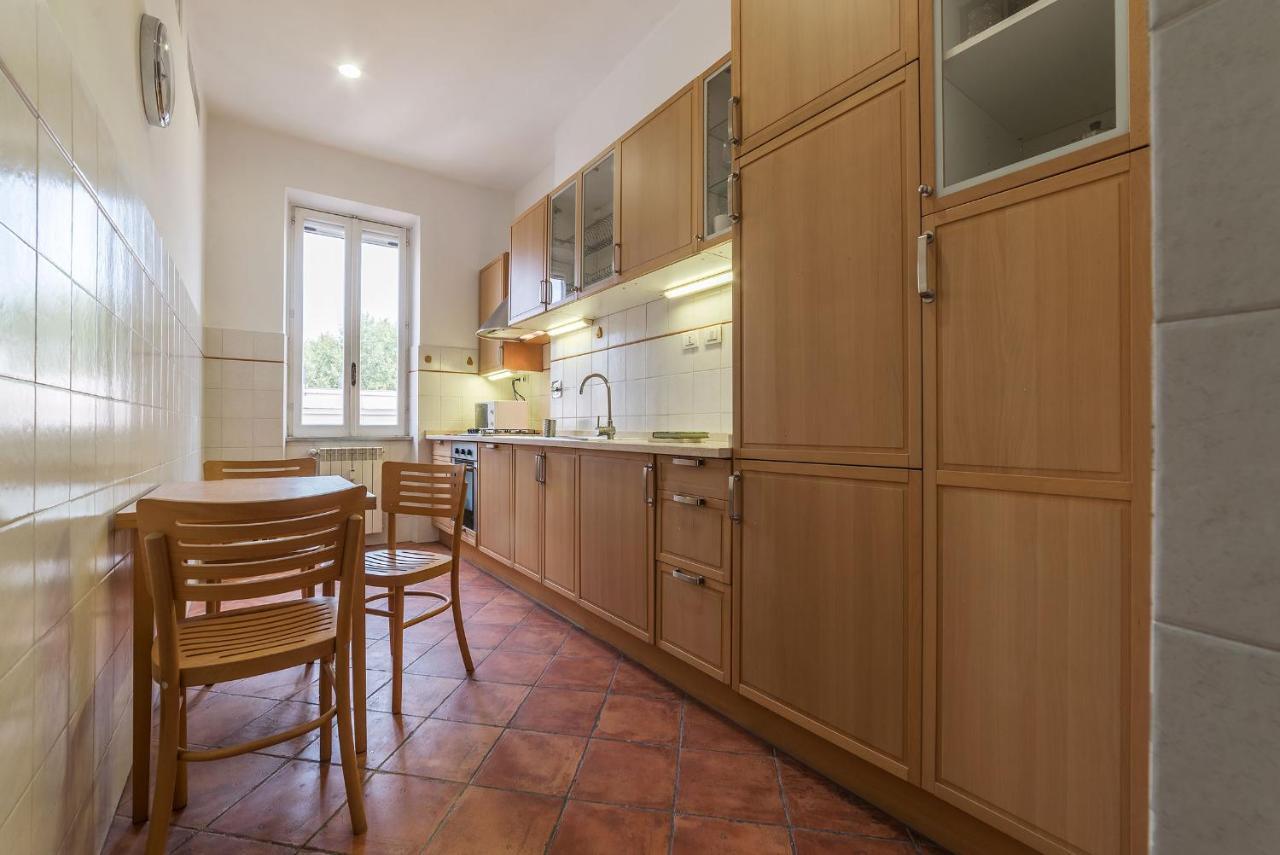 Roman Experience Testaccio Flat Luaran gambar